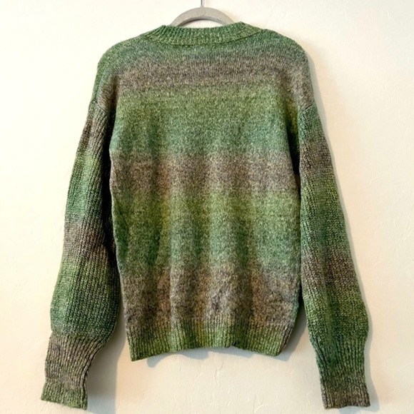 Abound Sweater - Picture 4 of 8